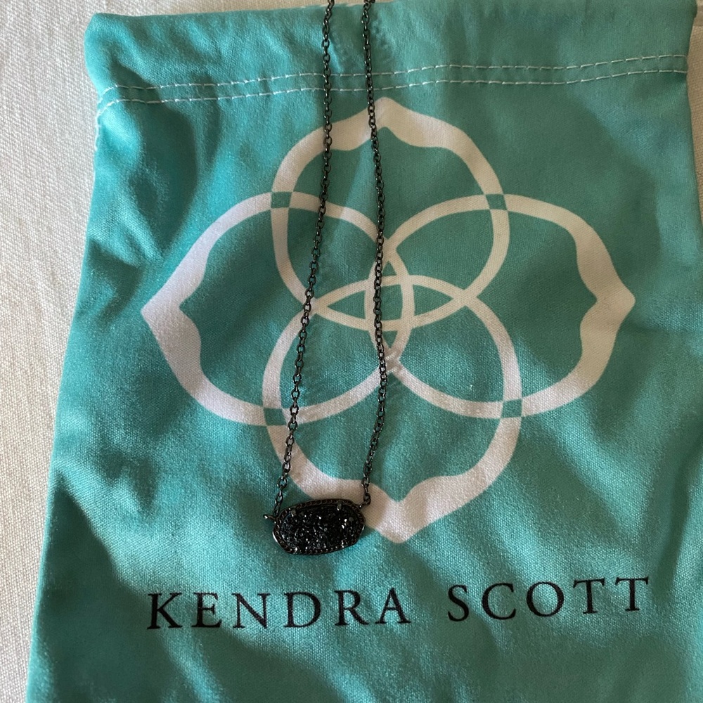 Kendra Scott pendant necklace Drusy